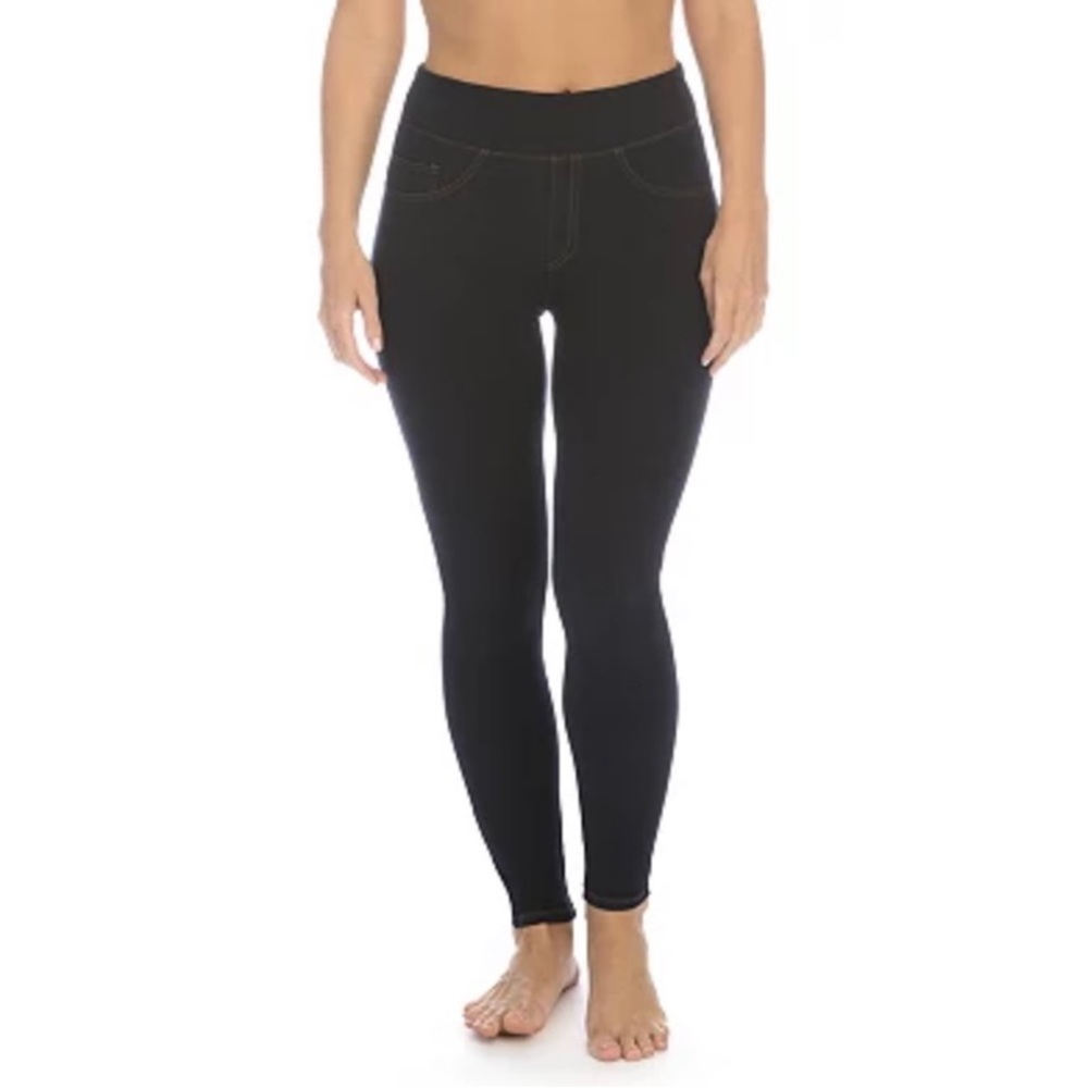 NWT Spanx jean look leggings.Navy blue with tummy control.Size Large